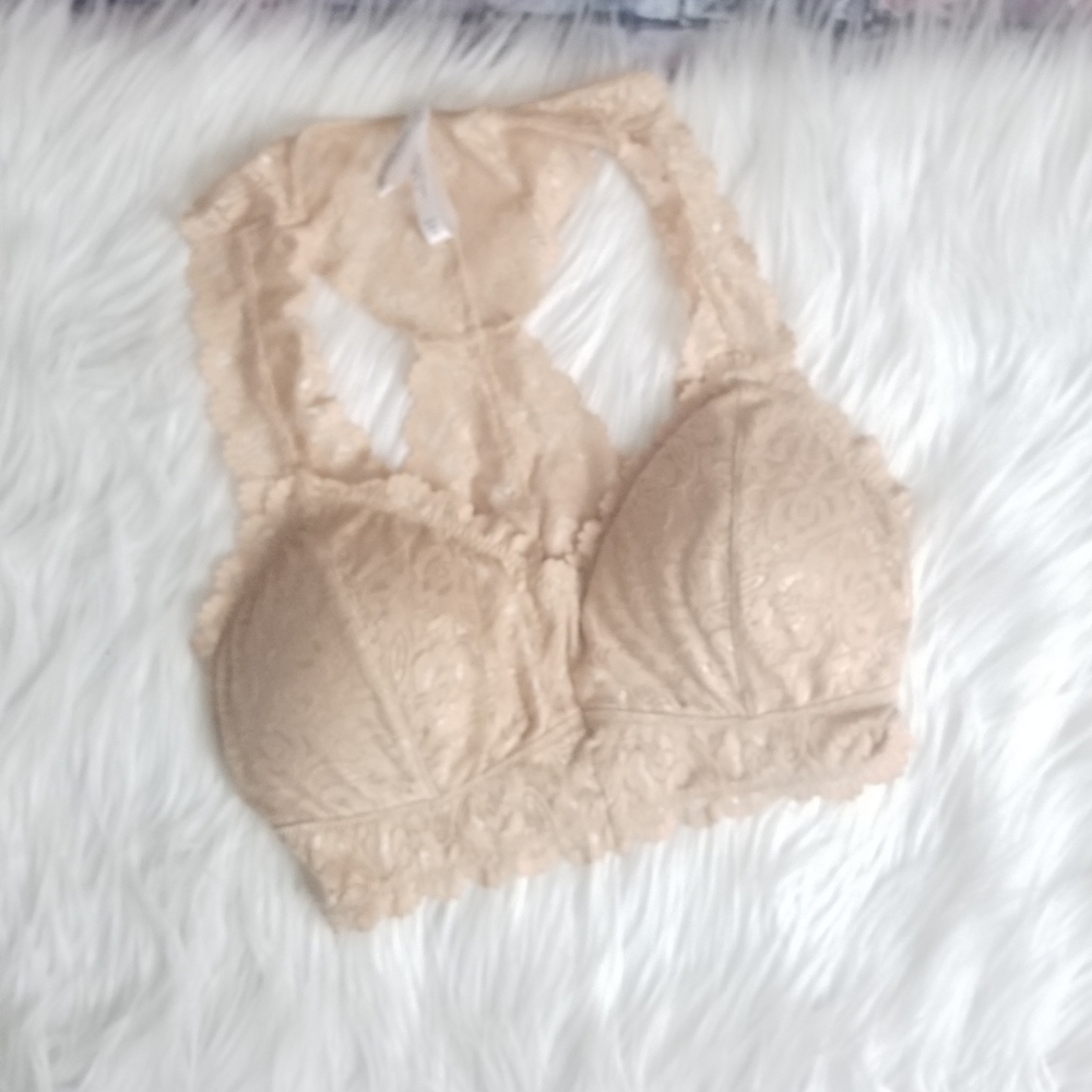 Zenana Cream Bralette, Medium, NEW